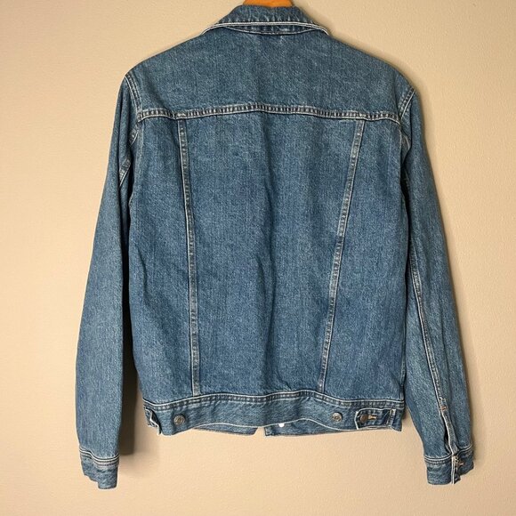 Everlane The Denim Jacket Mens Size Medium Cotton Classic Jean Jacket - Picture 4 of 5